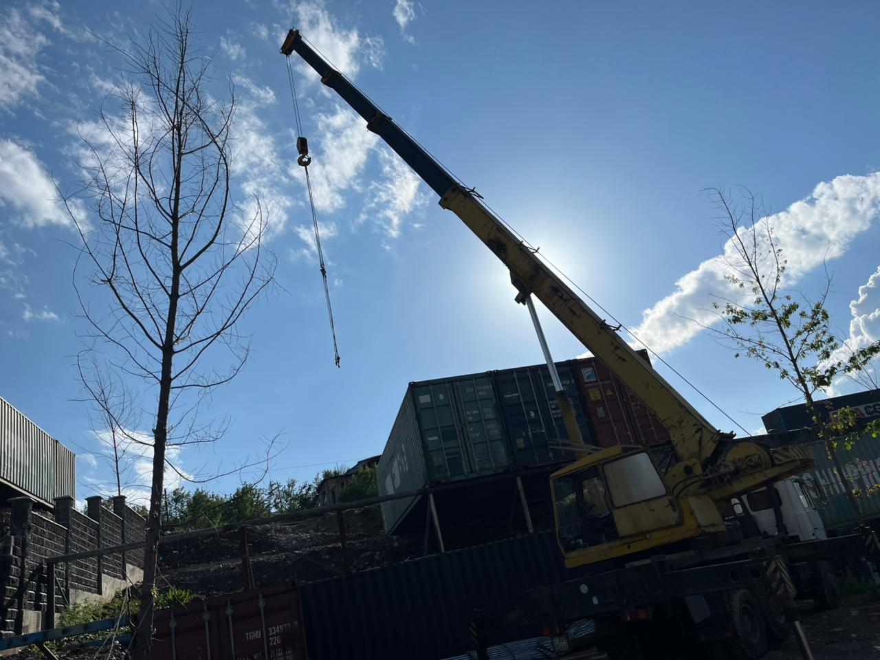 Автокран работа на объекте Алматы